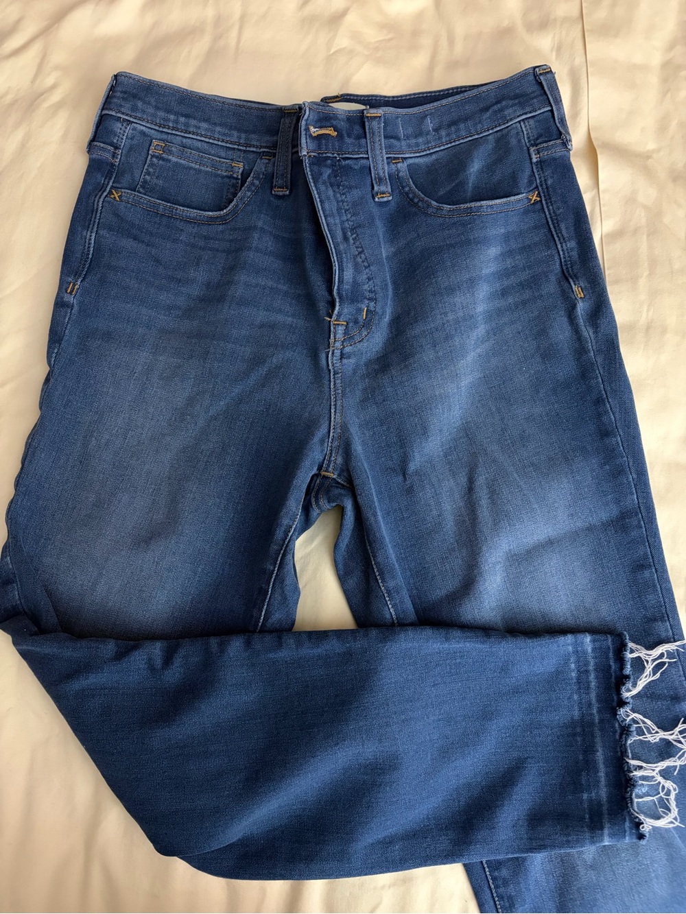 Madewell Women's Blue Skinny Jeans with Frayed Hem